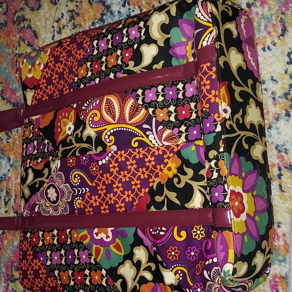 Vera Bradley Zippered Tote Bag in several different patterns! - Picture 4 of 9